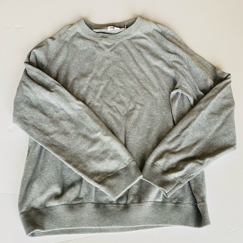 Calvin Klein, Men’s Grey Sweater, size M